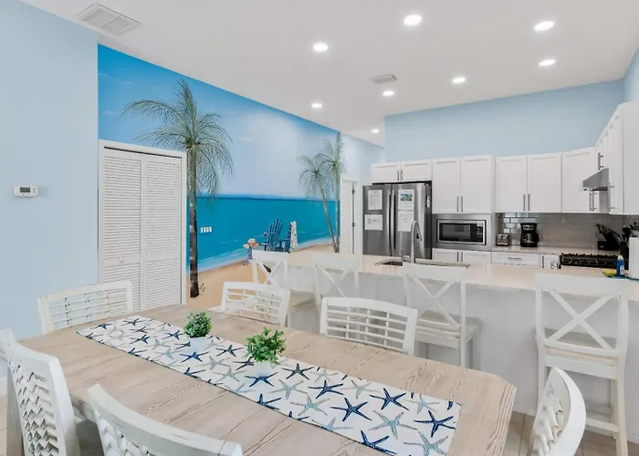 Holiday home 4b Balcony Beachfront Access To Indian Rocks