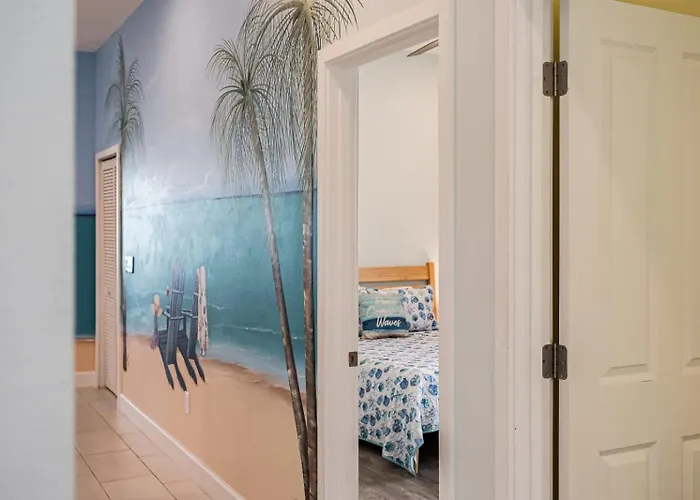 Holiday home 4b Balcony Beachfront Access To Indian Rocks